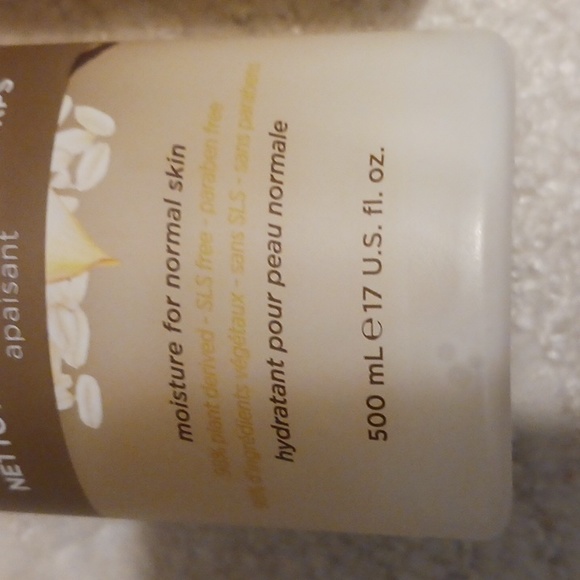 Live Clean Vanilla Oatmeal Body Wash. 17 fl oz. NWOT. - Picture 4 of 7